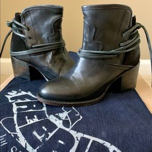 Freebird Boots By Steven